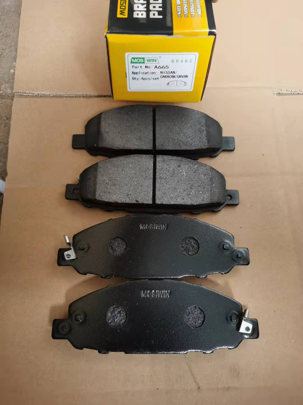 Good quality Nissan Urvan auto part disc semi metal brake pad D1253/A665WK